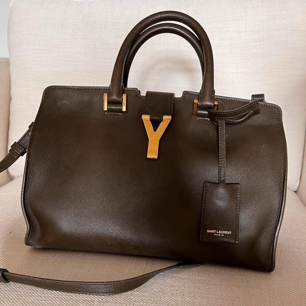 Small Saint Laurent Classic Y Cabas bag